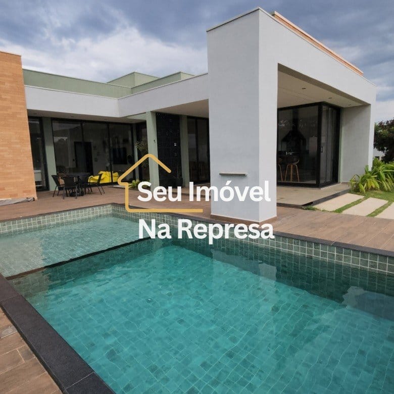 Casa à venda no Condomínio Riviera de Santa Cristina XIII OR02-M