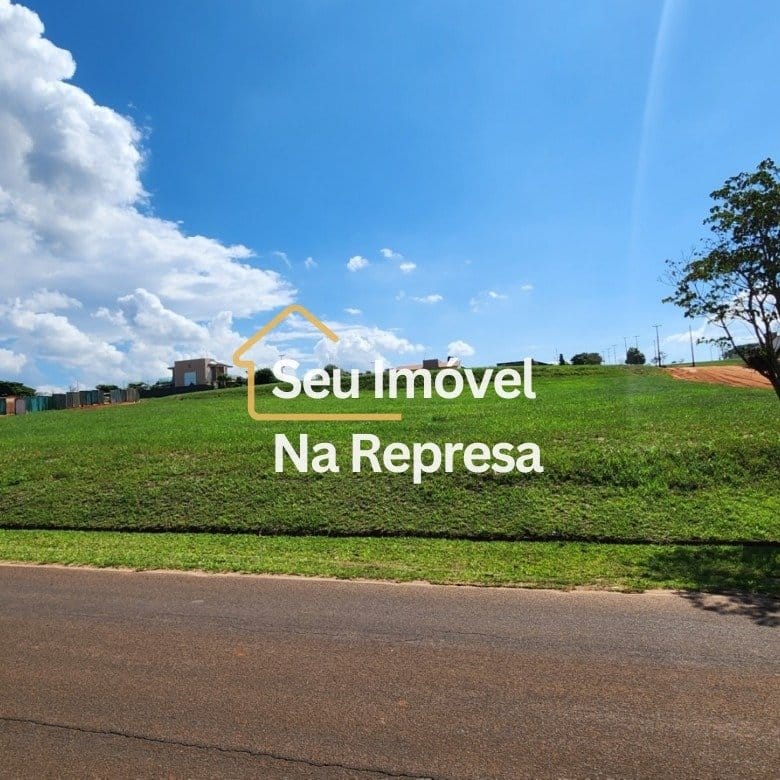 Terreno à venda Condomínio Riviera de Santa Cristina XIII QE21//22-M