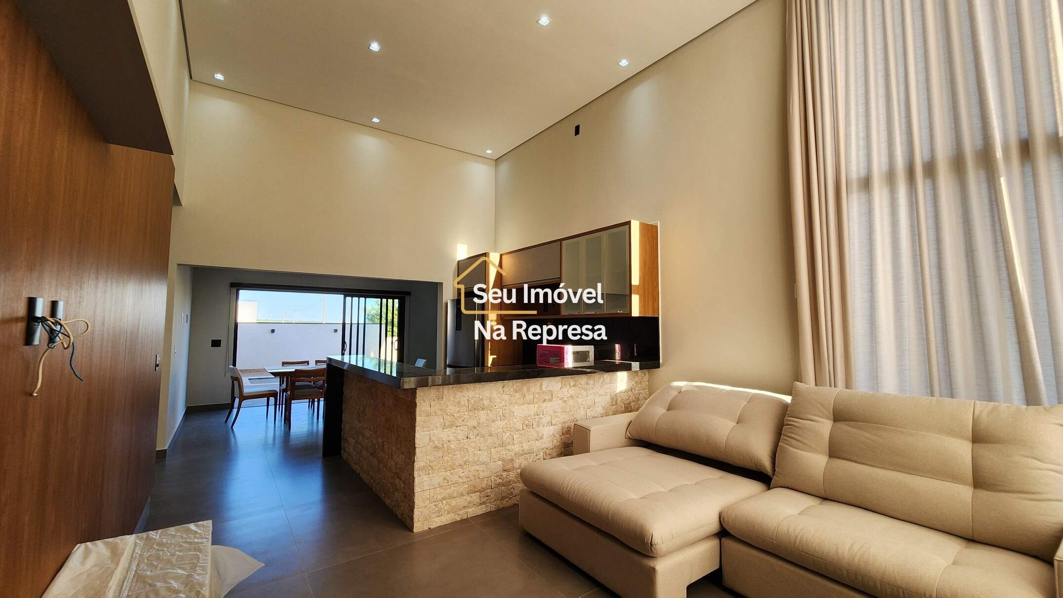 Condomínio Riviera de Santa Cristina XIII HZRG11-M