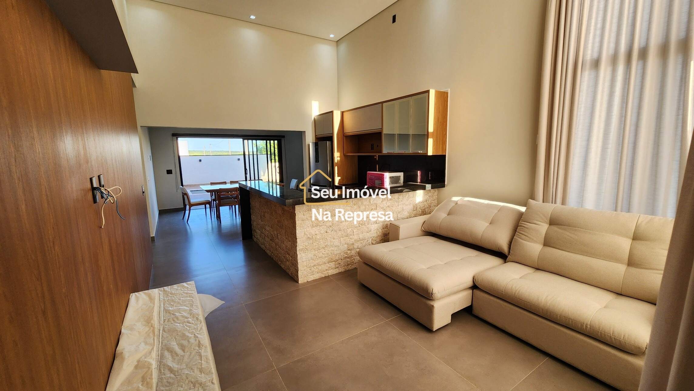 Condomínio Riviera de Santa Cristina XIII HZRG11-M