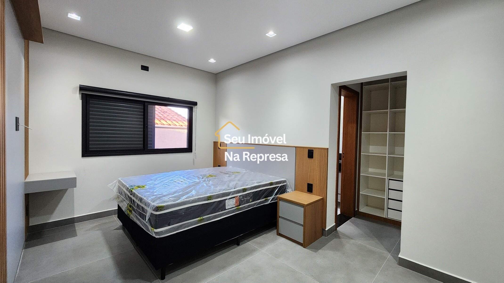 Condomínio Riviera de Santa Cristina XIII HZRG11-M