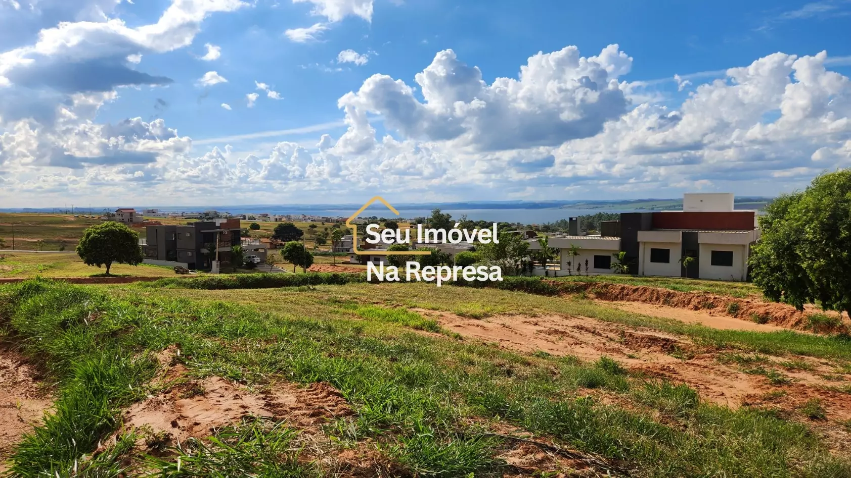 Terreno à venda Condomínio Riviera de Santa Cristina XIII