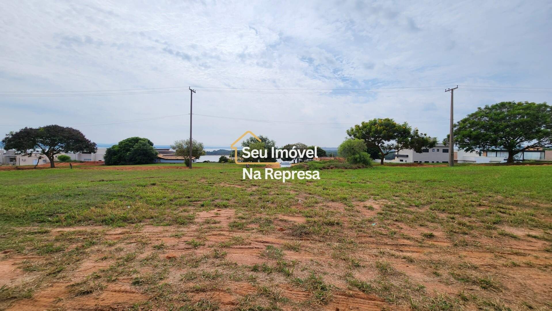 Terreno à venda Condomínio Riviera de Santa Cristina XIII