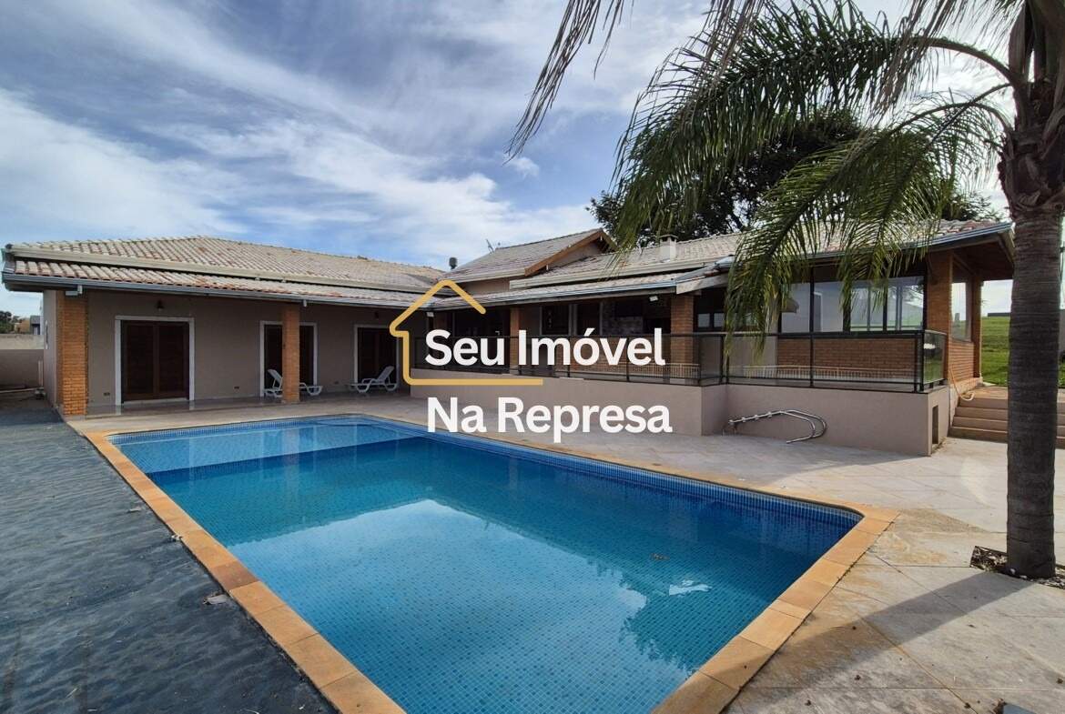 Casa à venda no Riviera de Santa Cristina XIII