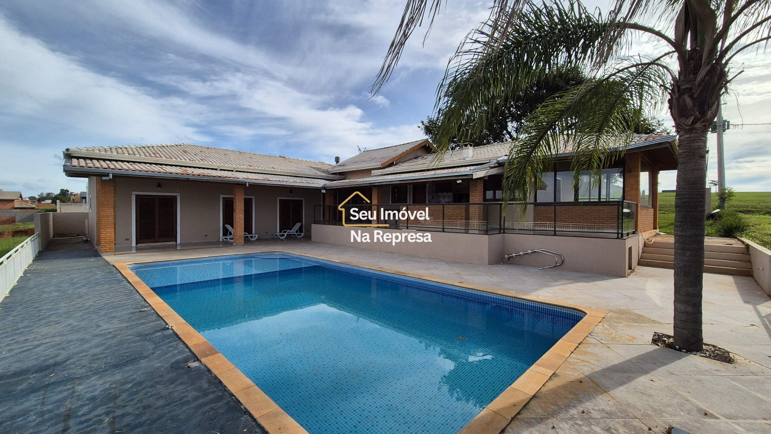 Casa à venda no Riviera de Santa Cristina XIII