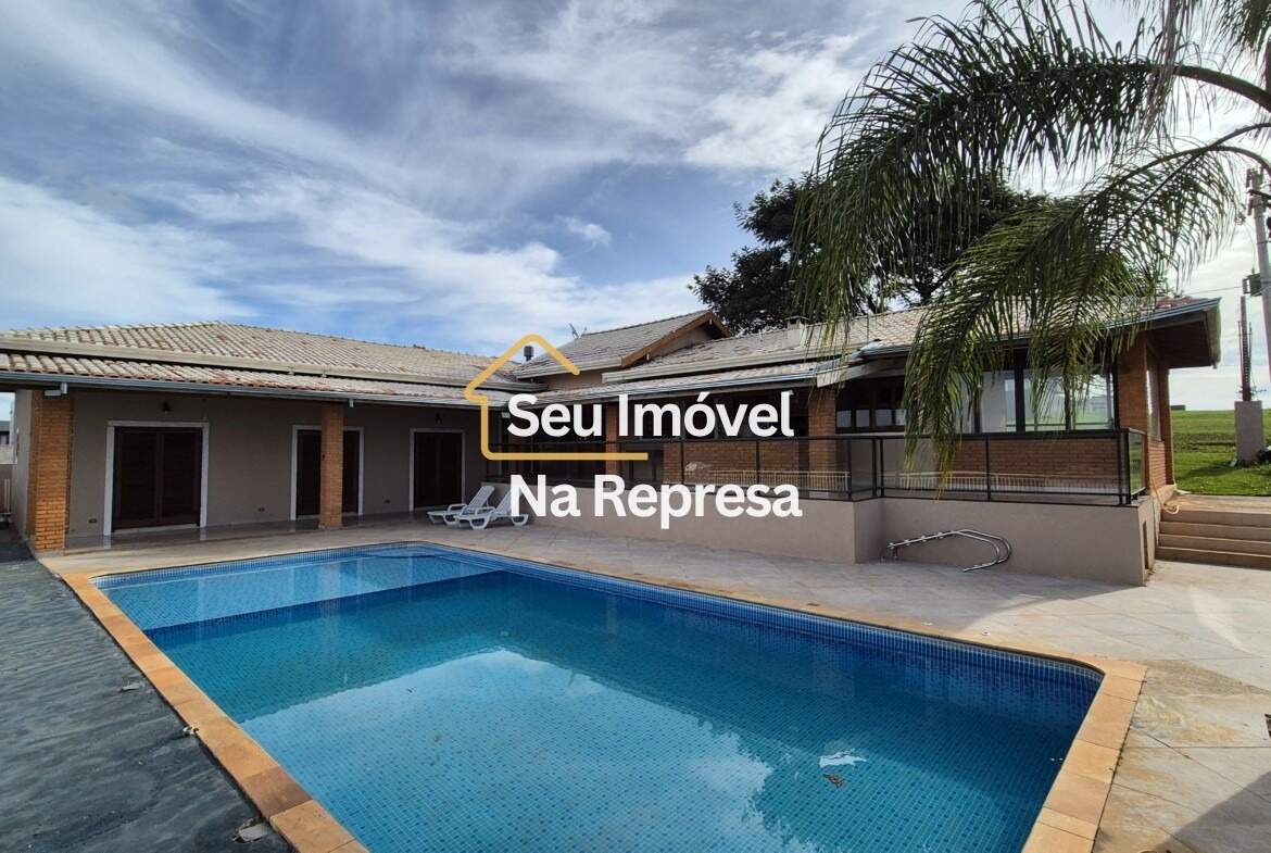 Casa à venda no Riviera de Santa Cristina XIII