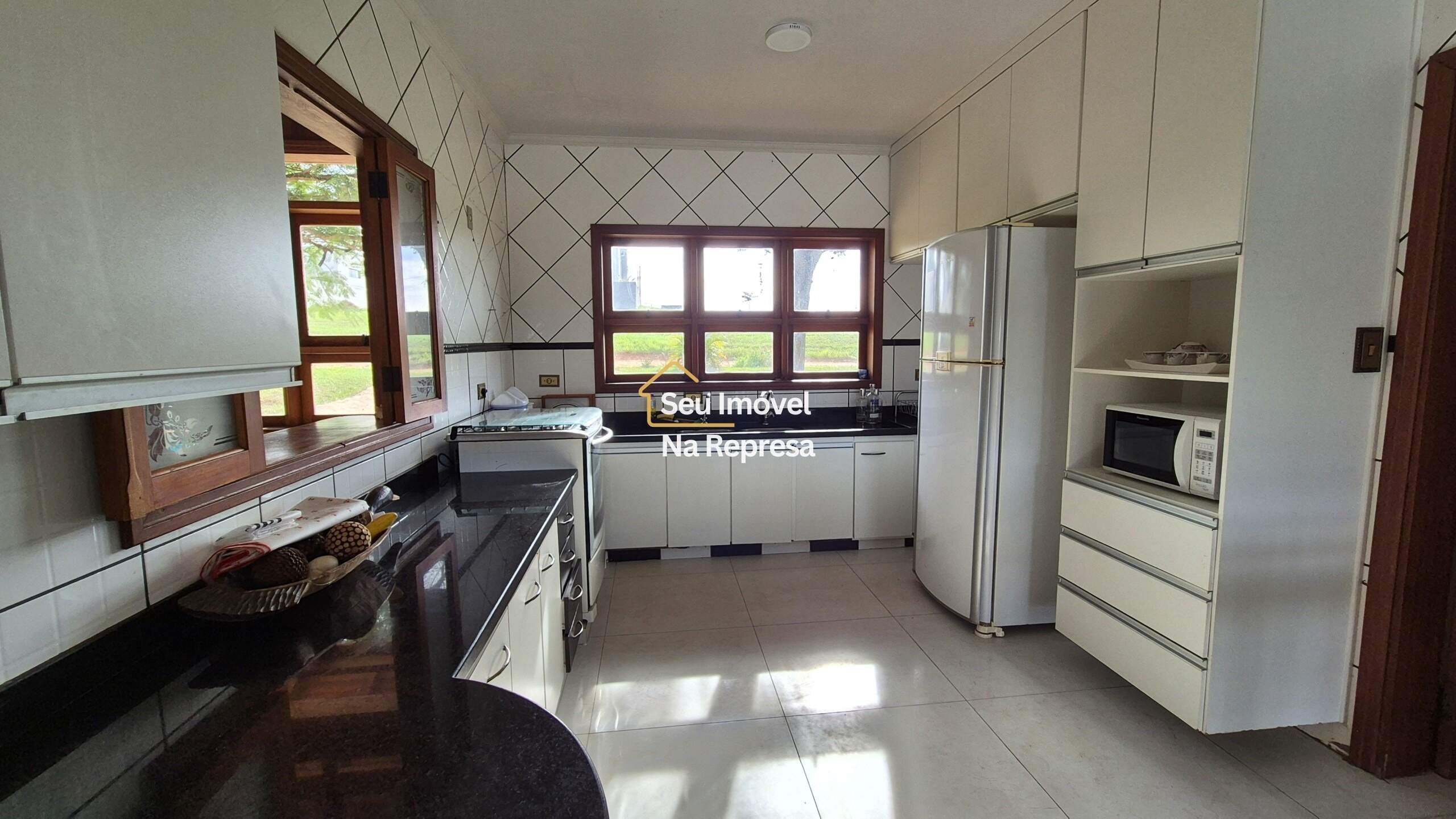 Casa à venda no Riviera de Santa Cristina XIII