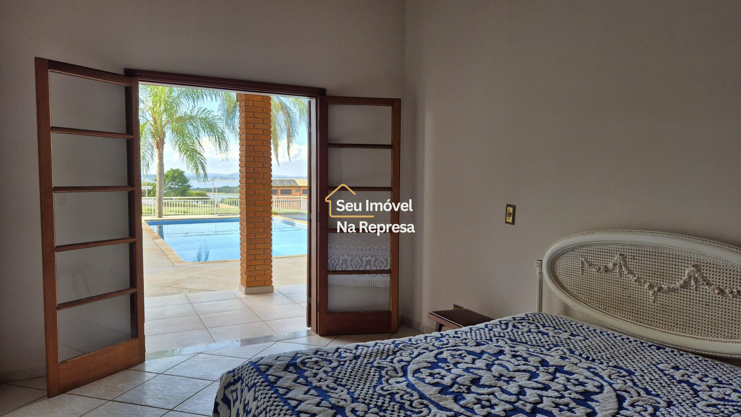 Casa à venda no Riviera de Santa Cristina XIII