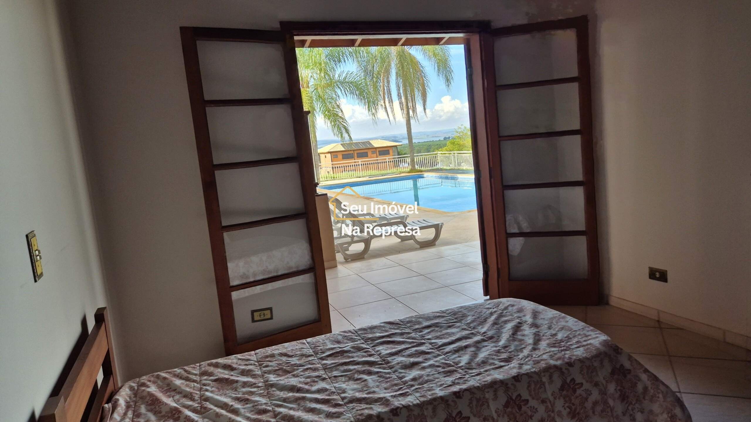 Casa à venda no Riviera de Santa Cristina XIII