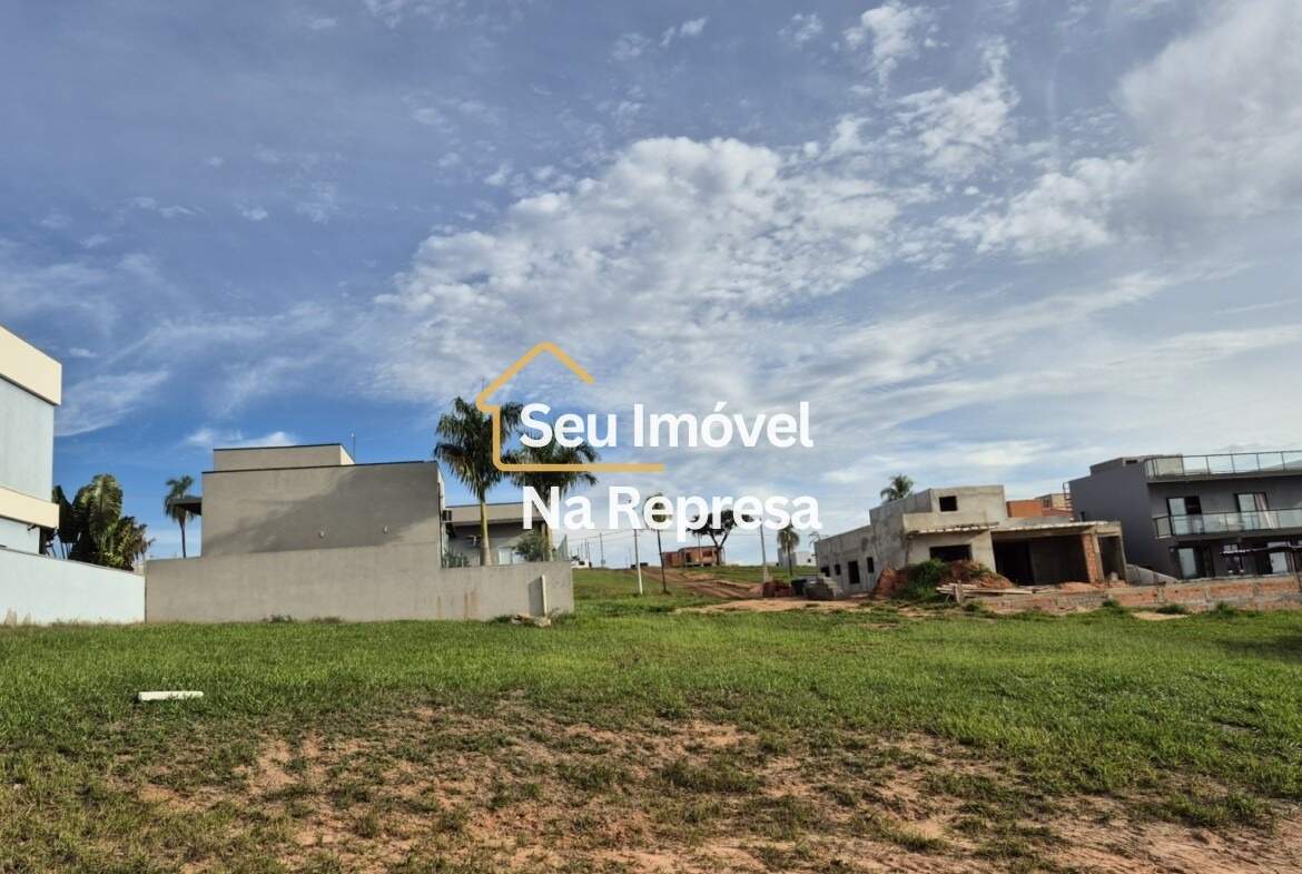 Terreno / Lote à venda no Riviera de Santa Cristina XIII