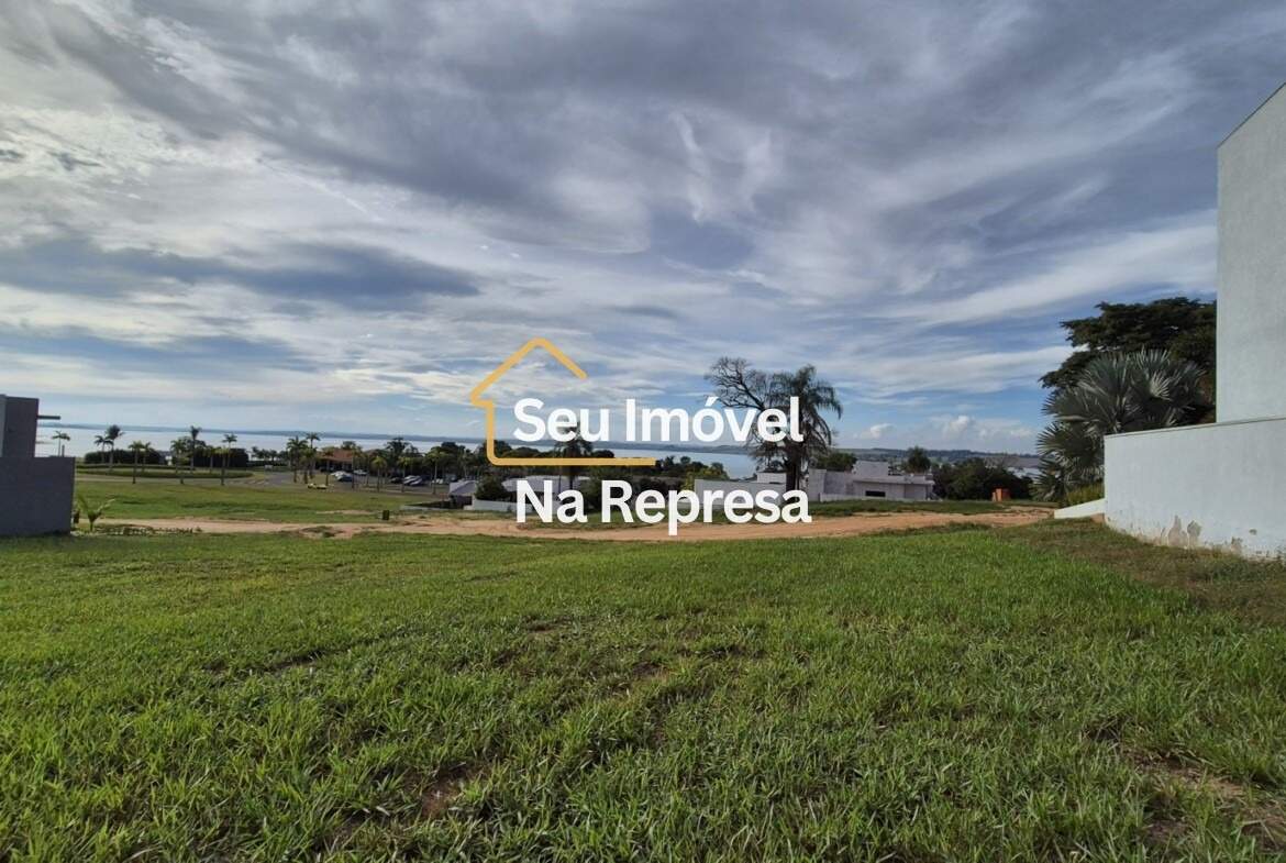 Terreno / Lote à venda no Riviera de Santa Cristina XIII