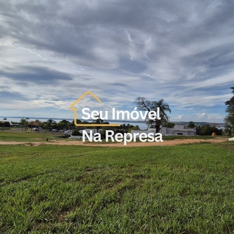 Terreno / Lote à venda no Riviera de Santa Cristina XIII