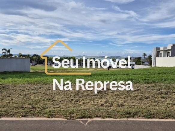 Terreno / Lote à venda no Riviera de Santa Cristina XIII