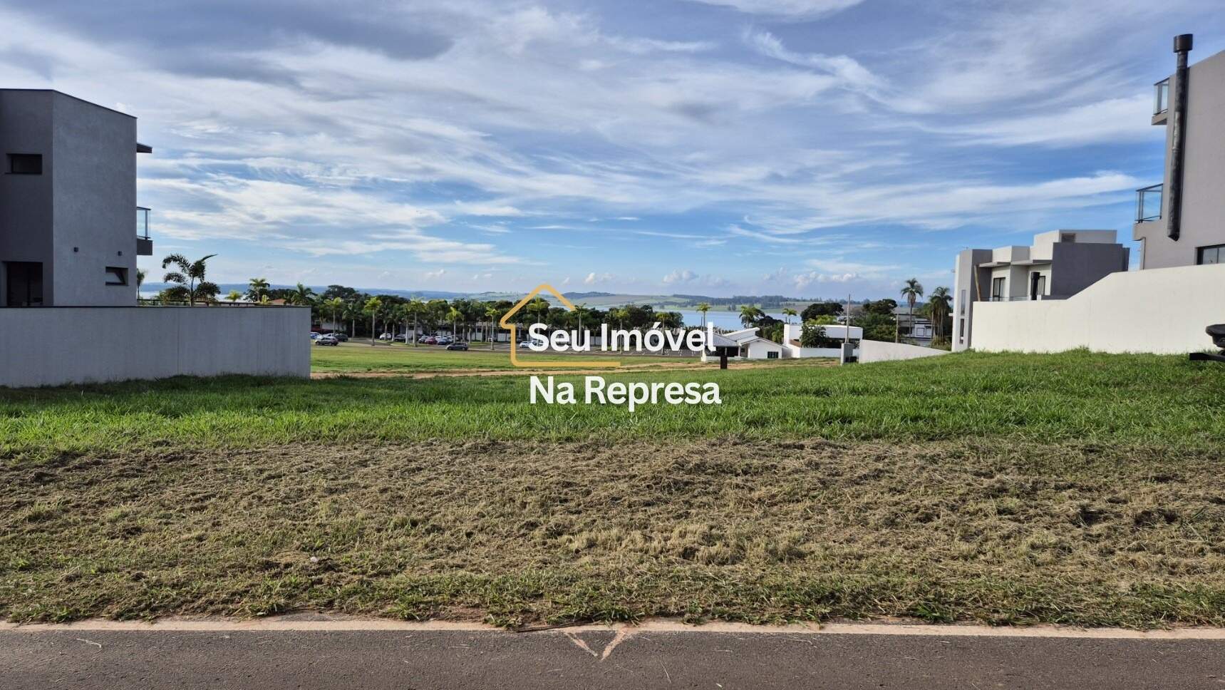 Terreno / Lote à venda no Riviera de Santa Cristina XIII
