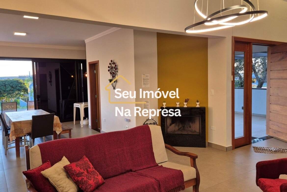 Casa à venda no Riviera de Santa Cristina XIII