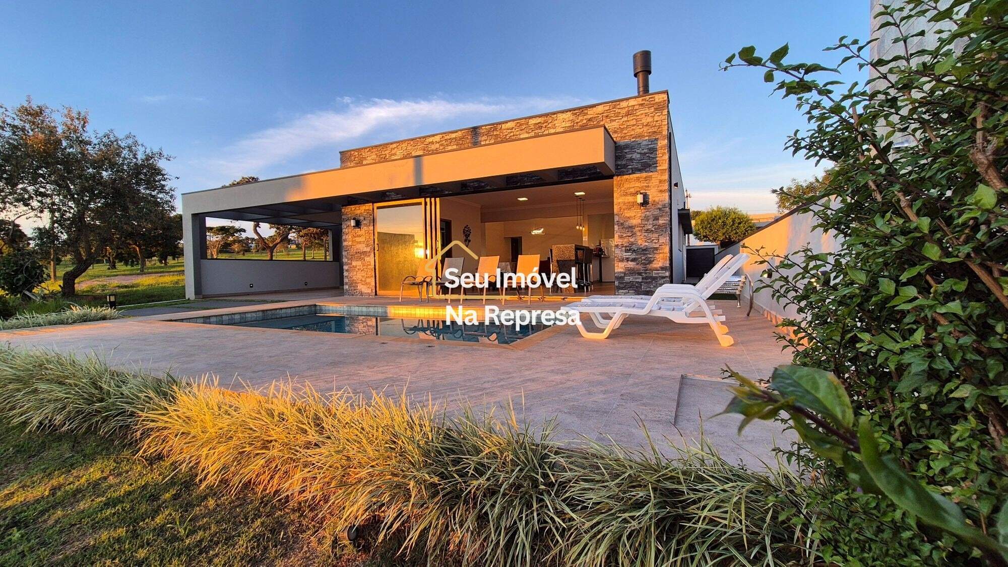 Casa à venda no Riviera de Santa Cristina XIII