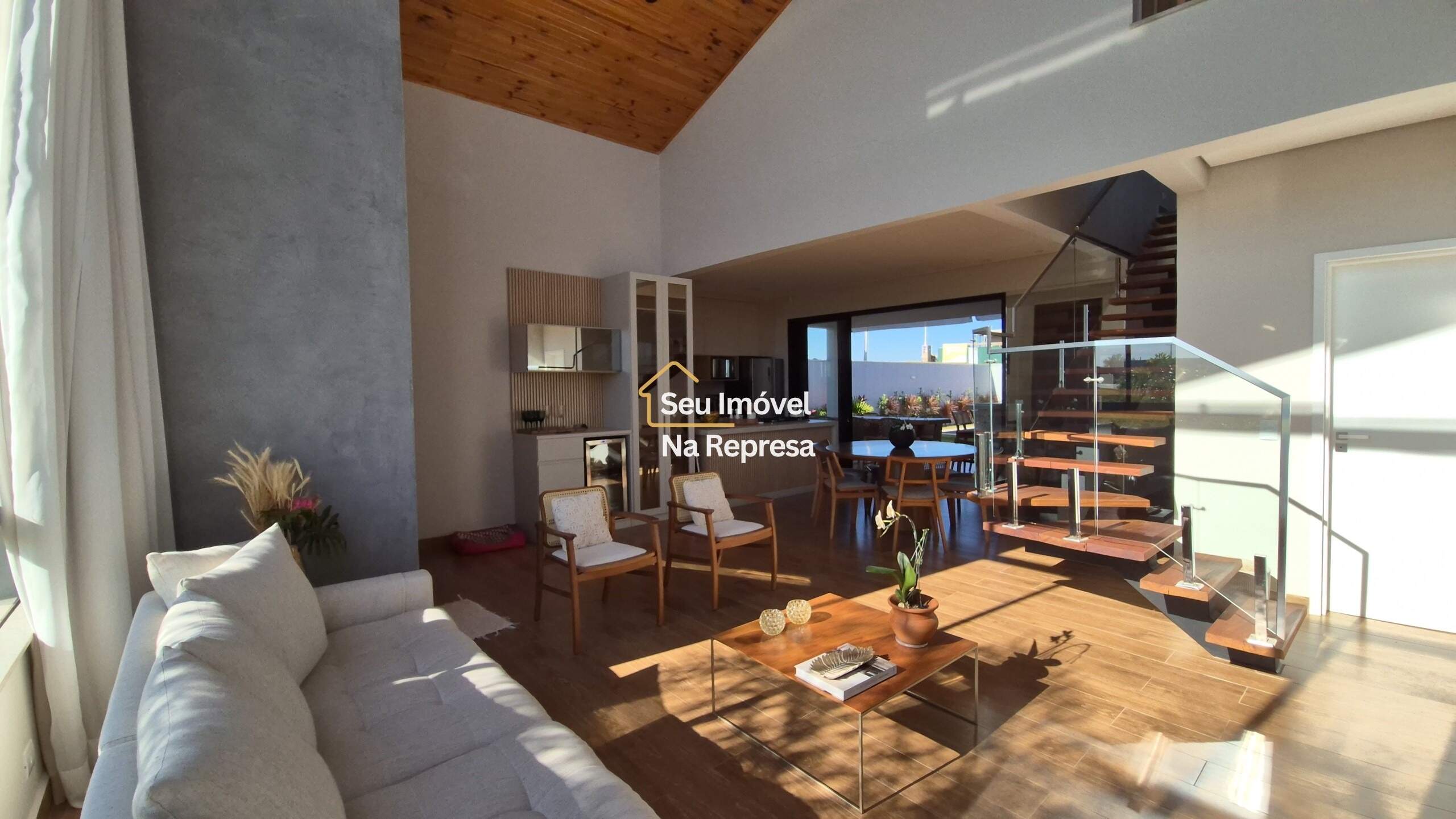 Casa à venda no Condomínio Riviera de Santa Cristina XIII HZC16II