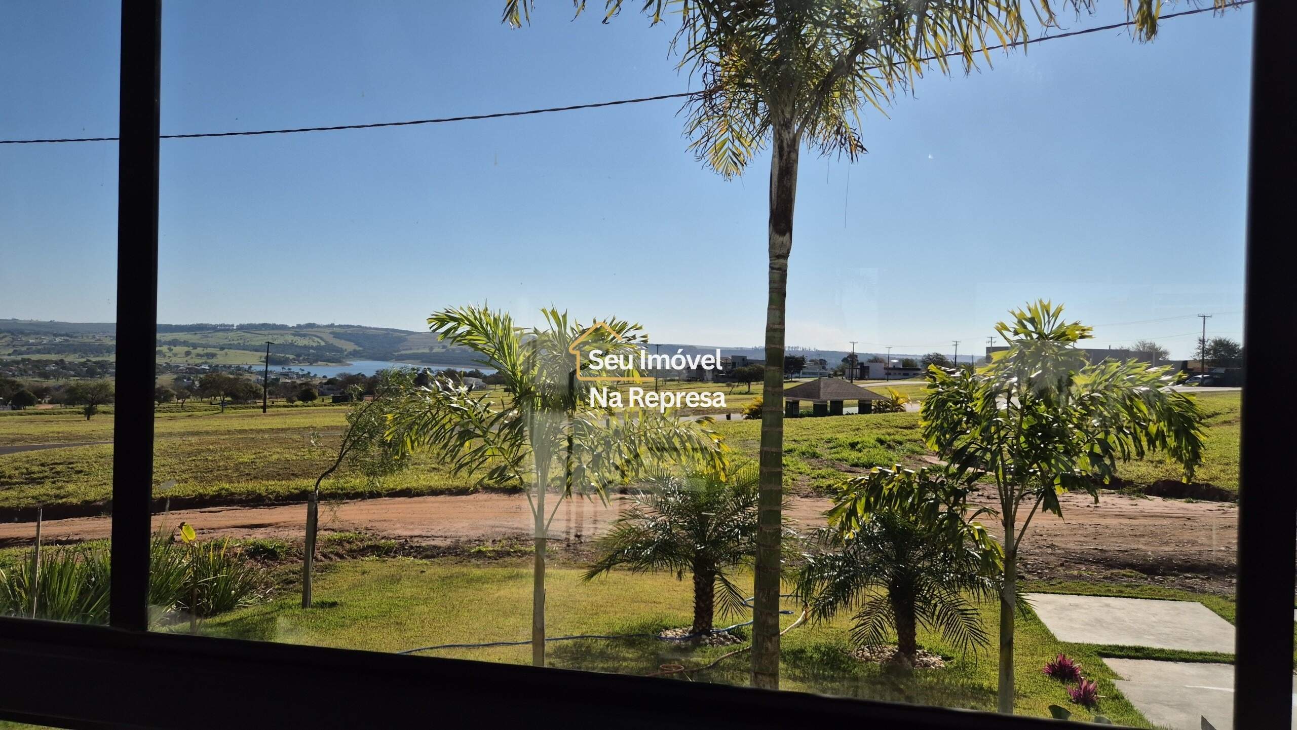 Casa à venda no Condomínio Riviera de Santa Cristina XIII HZC16II