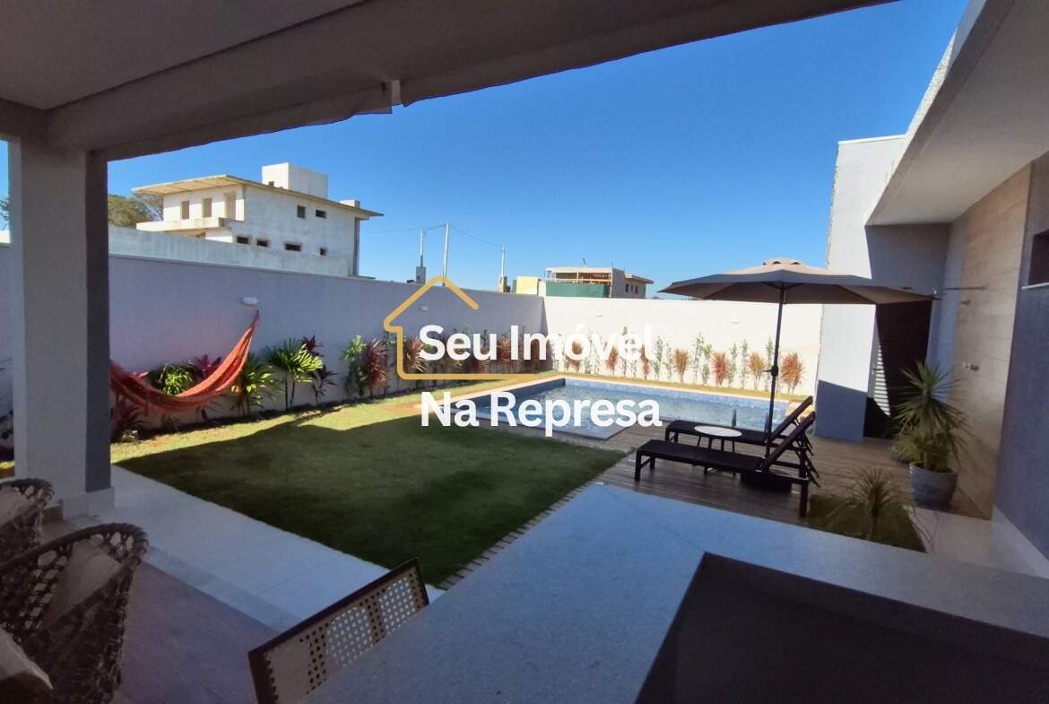 Casa à venda no Condomínio Riviera de Santa Cristina XIII HZC16II