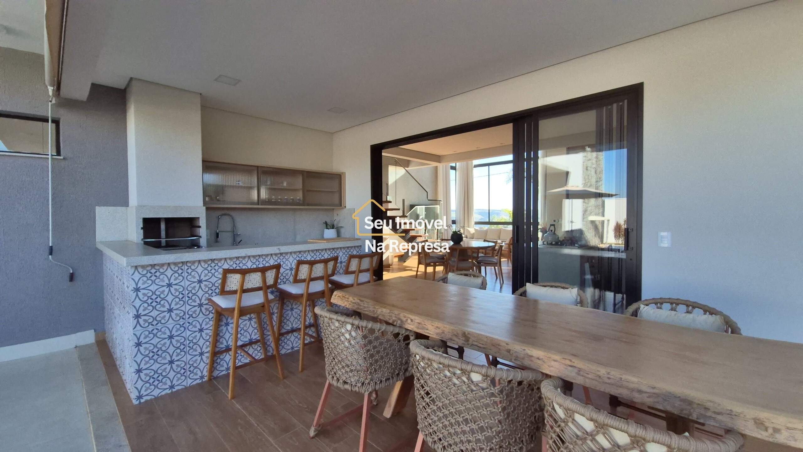 Casa à venda no Condomínio Riviera de Santa Cristina XIII HZC16II