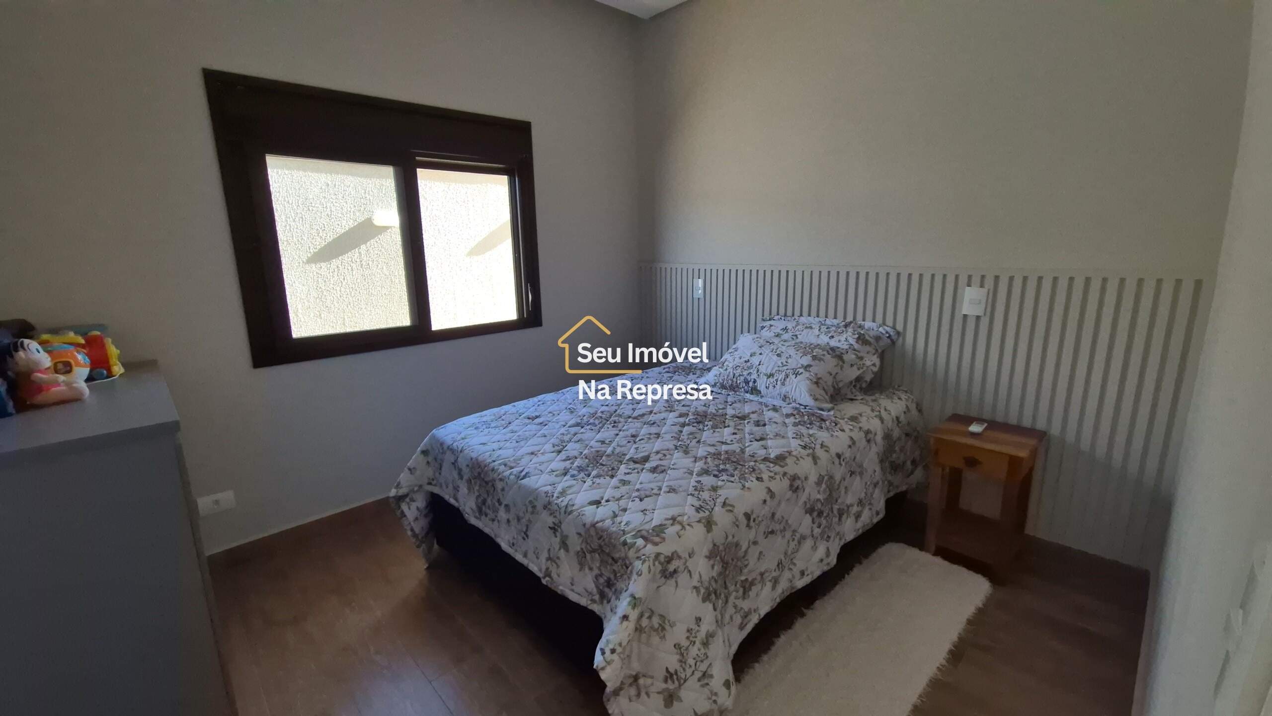 Casa à venda no Condomínio Riviera de Santa Cristina XIII HZC16II