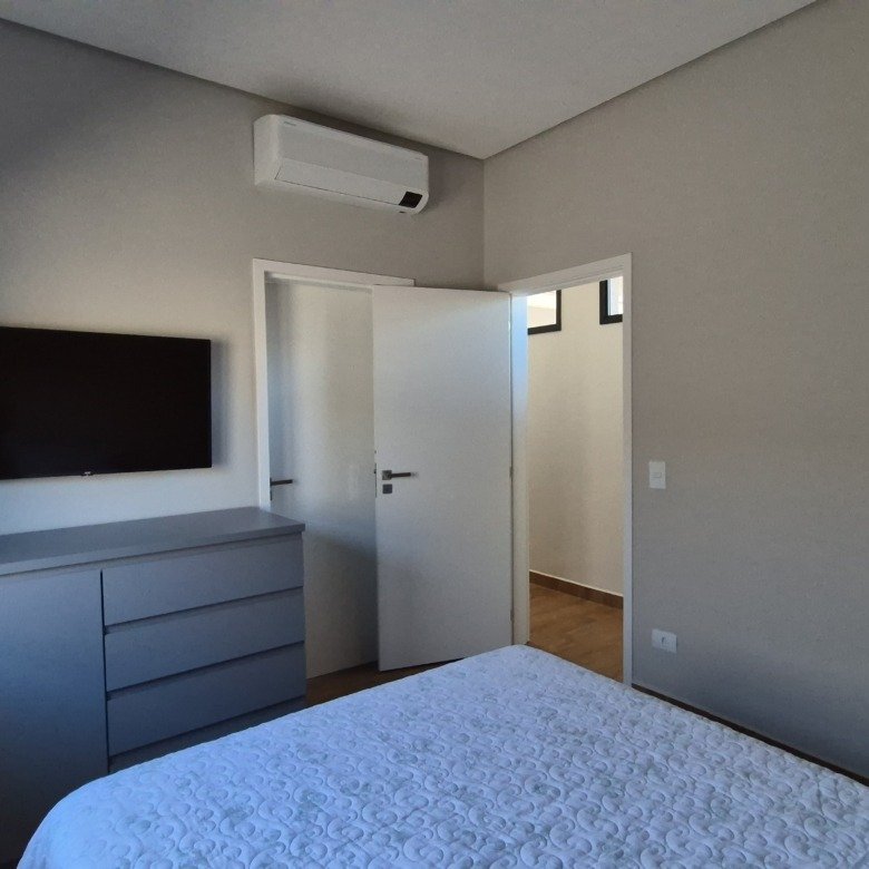 Casa à venda no Condomínio Riviera de Santa Cristina XIII HZC16II