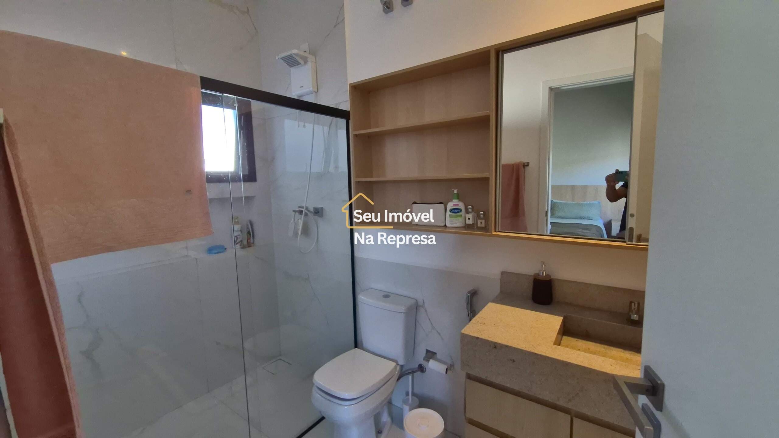 Casa à venda no Condomínio Riviera de Santa Cristina XIII HZC16II