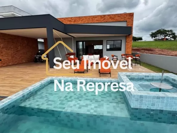 Casa à venda no Riviera de Santa Cristina II