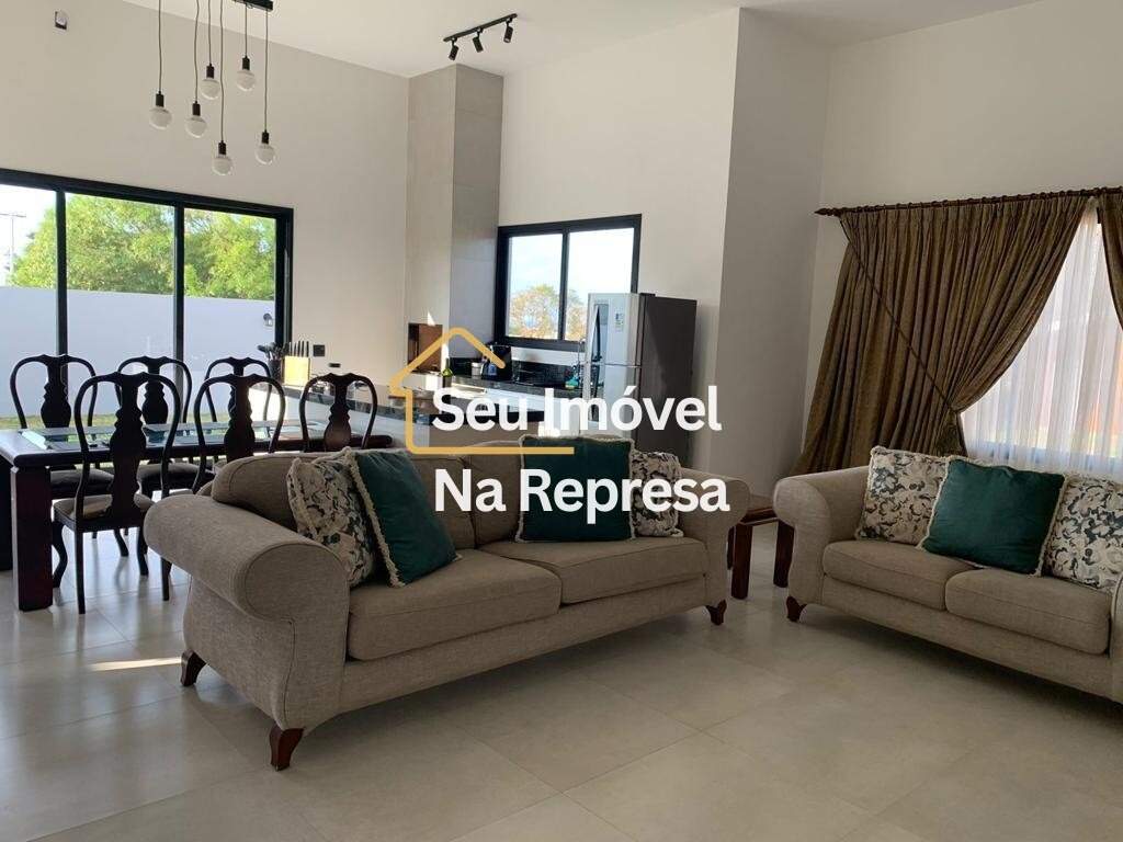 Casa à venda no Riviera de Santa Cristina XIII