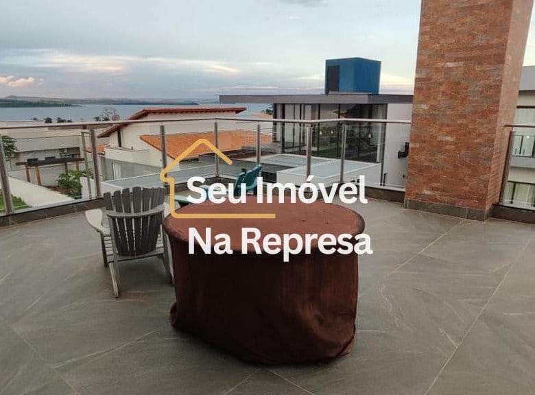 Casa à venda no Riviera de Santa Cristina XIII