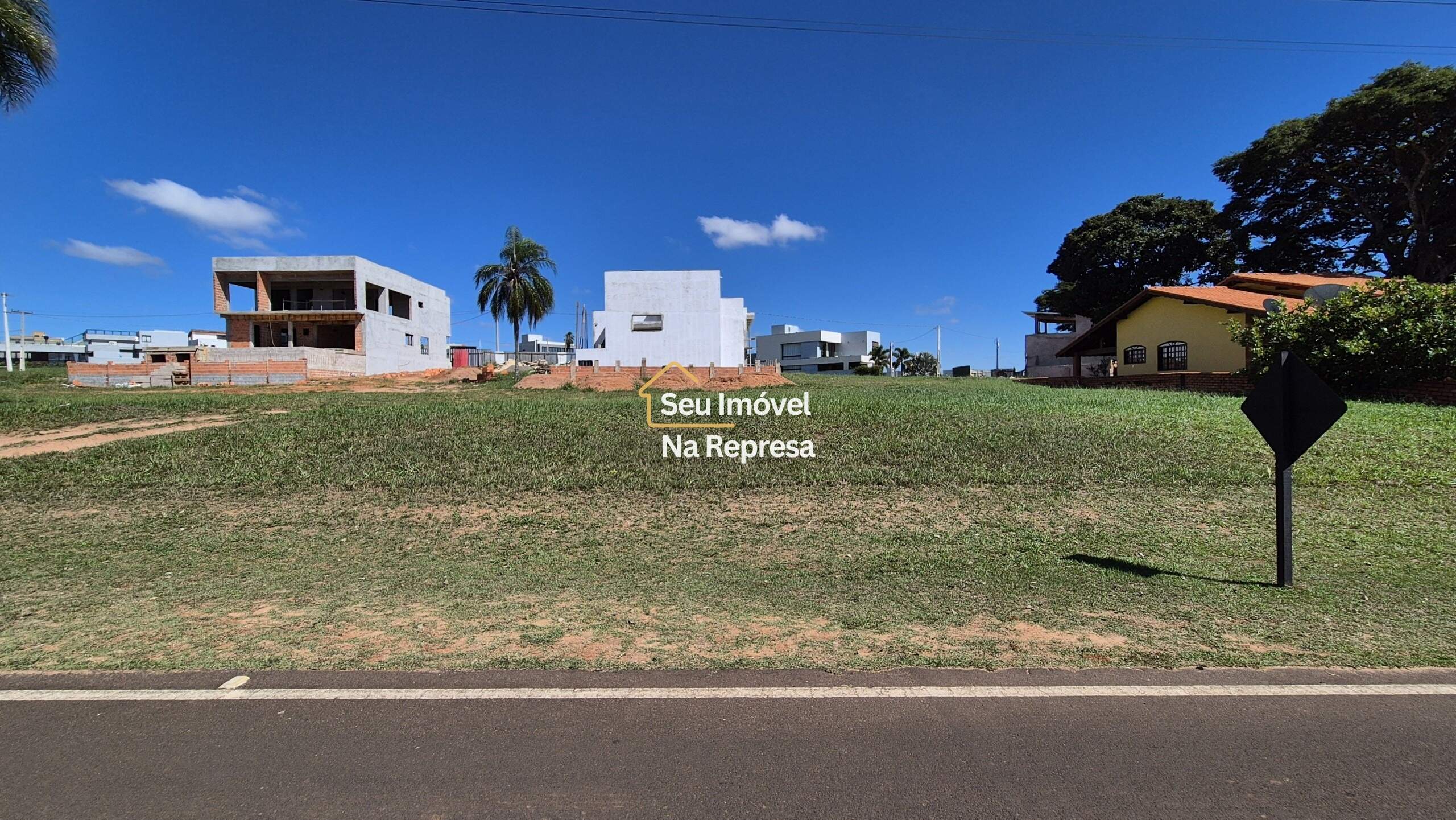 Terreno / Lote à venda no Riviera de Santa Cristina XIII