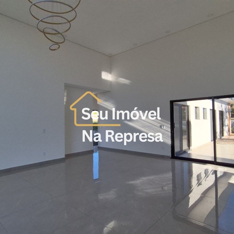Casa à venda no Condomínio Riviera de Santa Cristina XIII HZH17OI