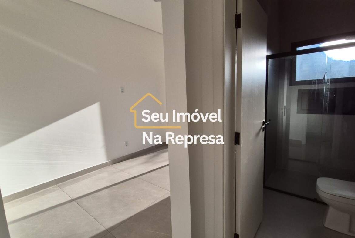 Casa à venda no Condomínio Riviera de Santa Cristina XIII HZH17OI