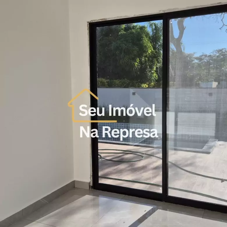 Casa à venda no Condomínio Riviera de Santa Cristina XIII HZH17OI
