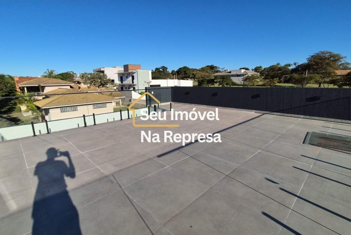Casa à venda no Condomínio Riviera de Santa Cristina XIII HZH17OI