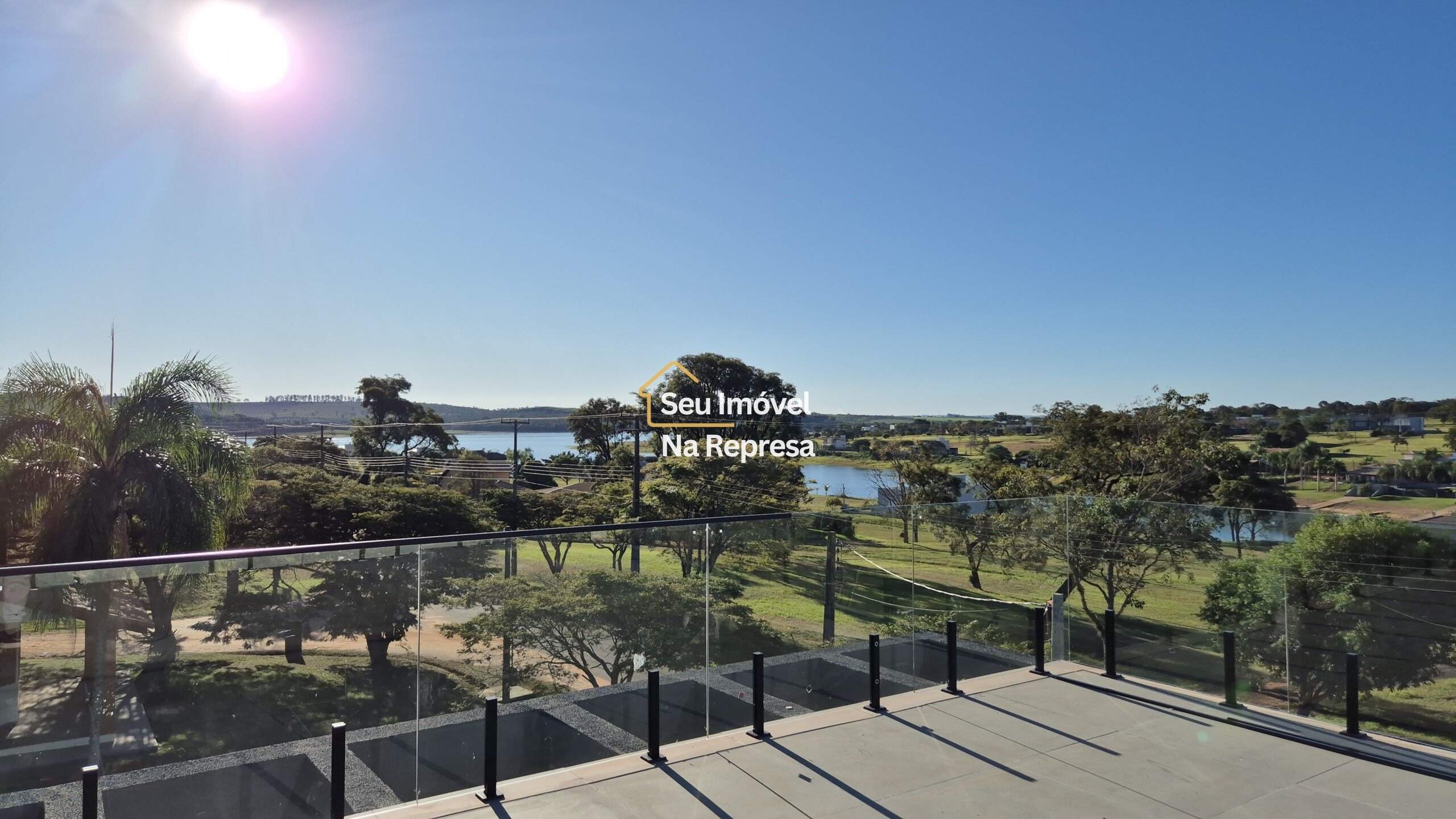 Casa à venda no Condomínio Riviera de Santa Cristina XIII HZH17OI