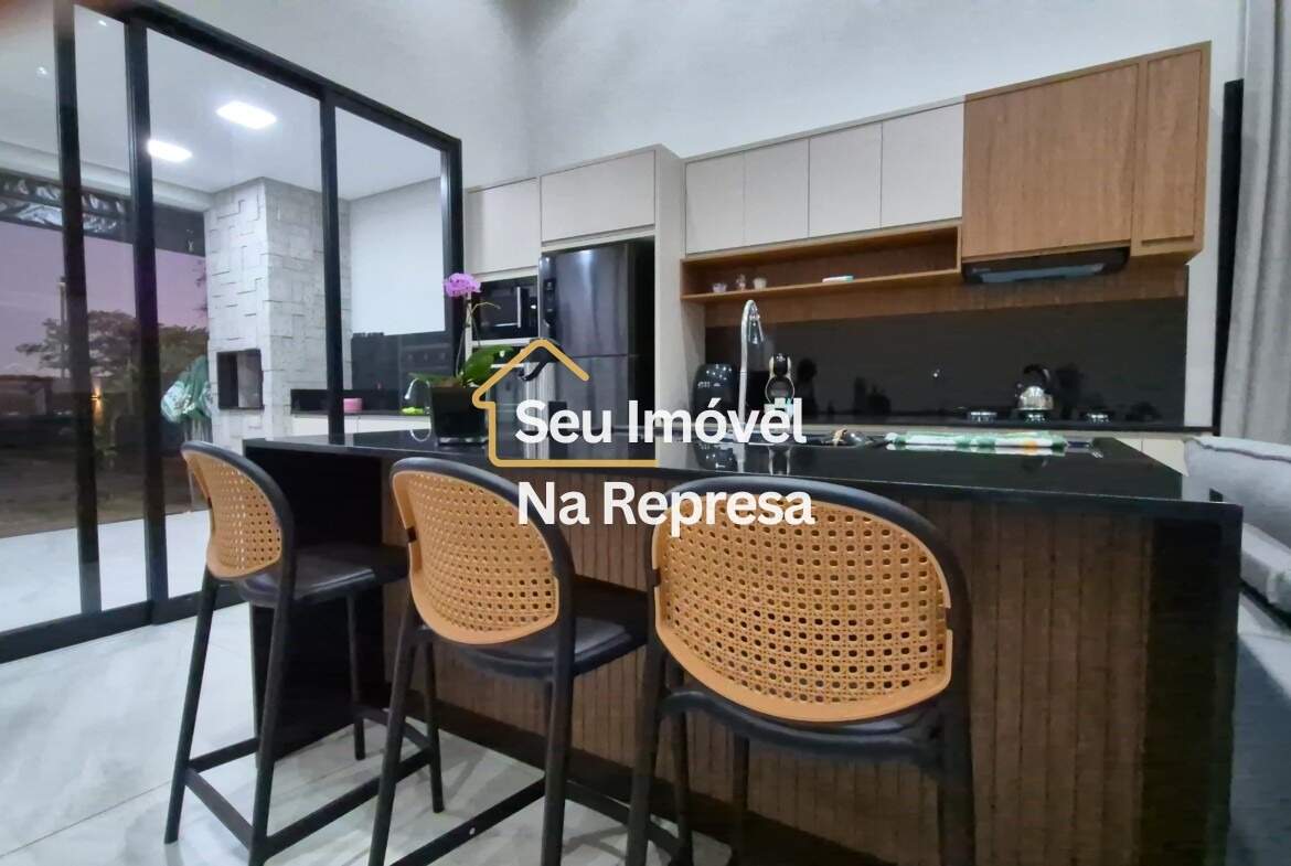 Casa à venda no Condomínio Riviera de Santa Cristina XIII HZF22RI
