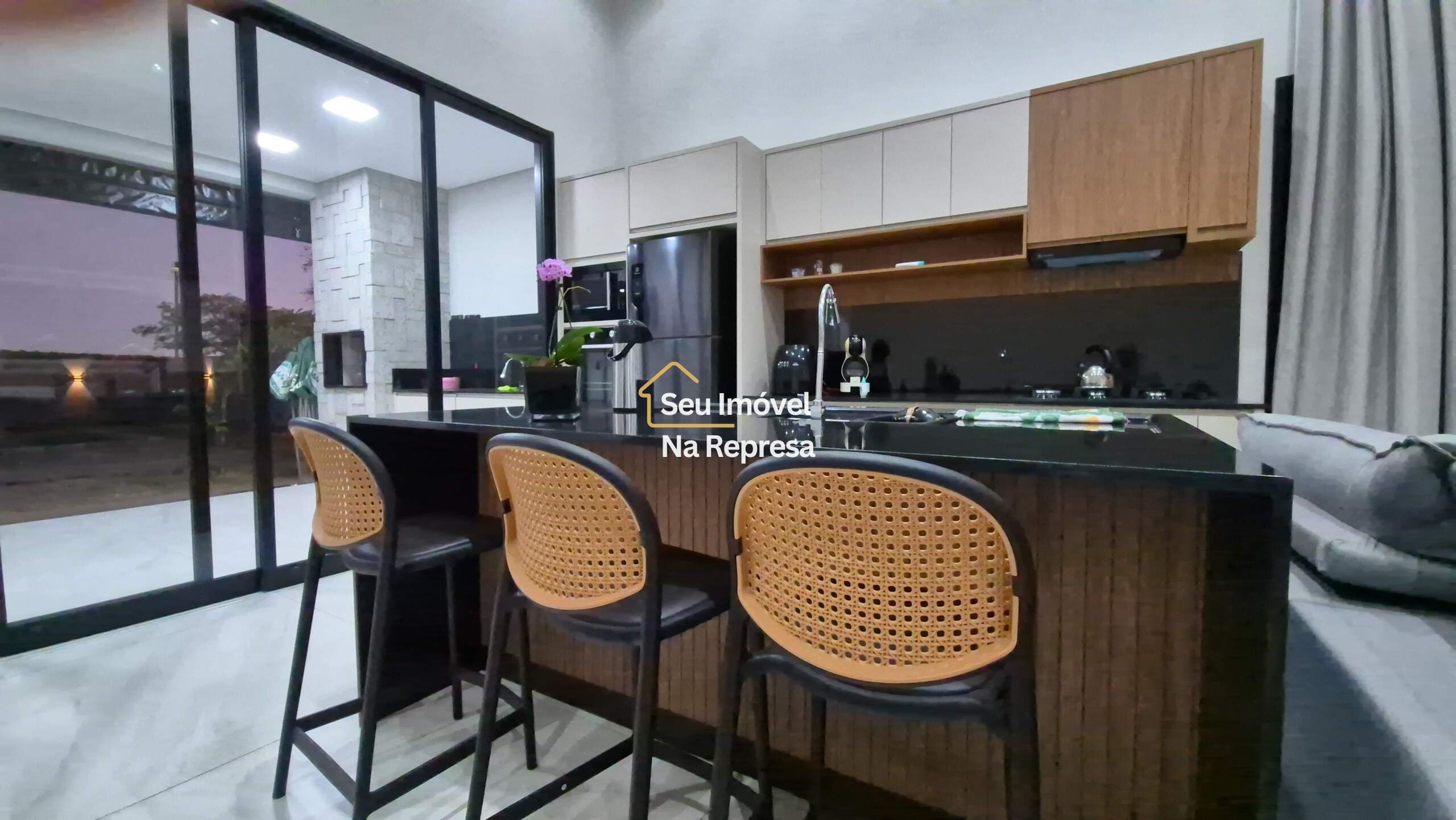Casa à venda no Condomínio Riviera de Santa Cristina XIII HZF22RI