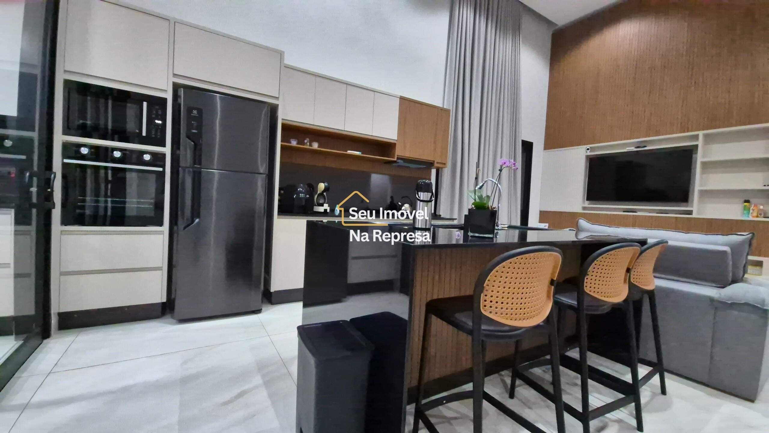 Casa à venda no Condomínio Riviera de Santa Cristina XIII HZF22RI
