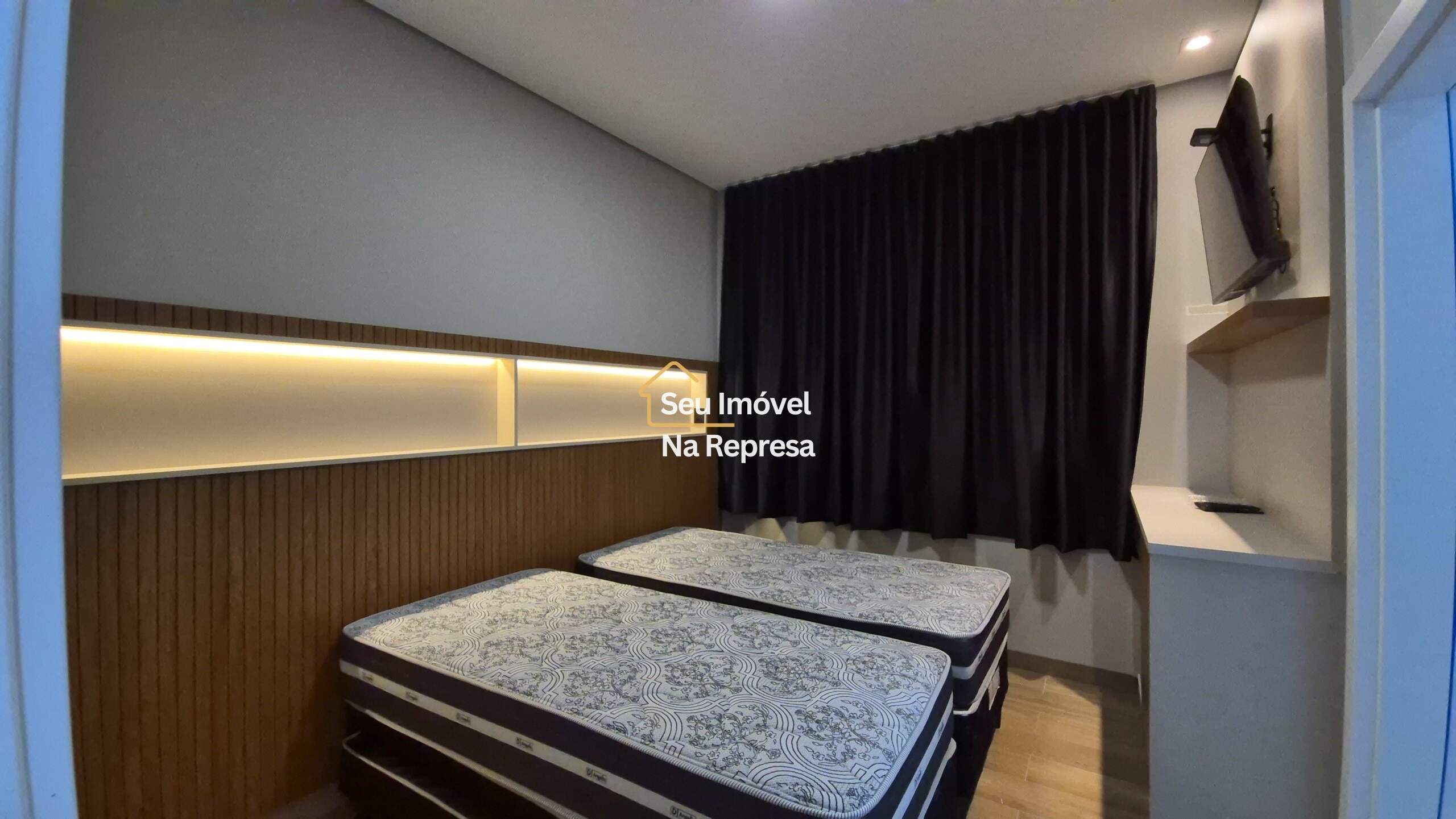 Casa à venda no Condomínio Riviera de Santa Cristina XIII HZF22RI