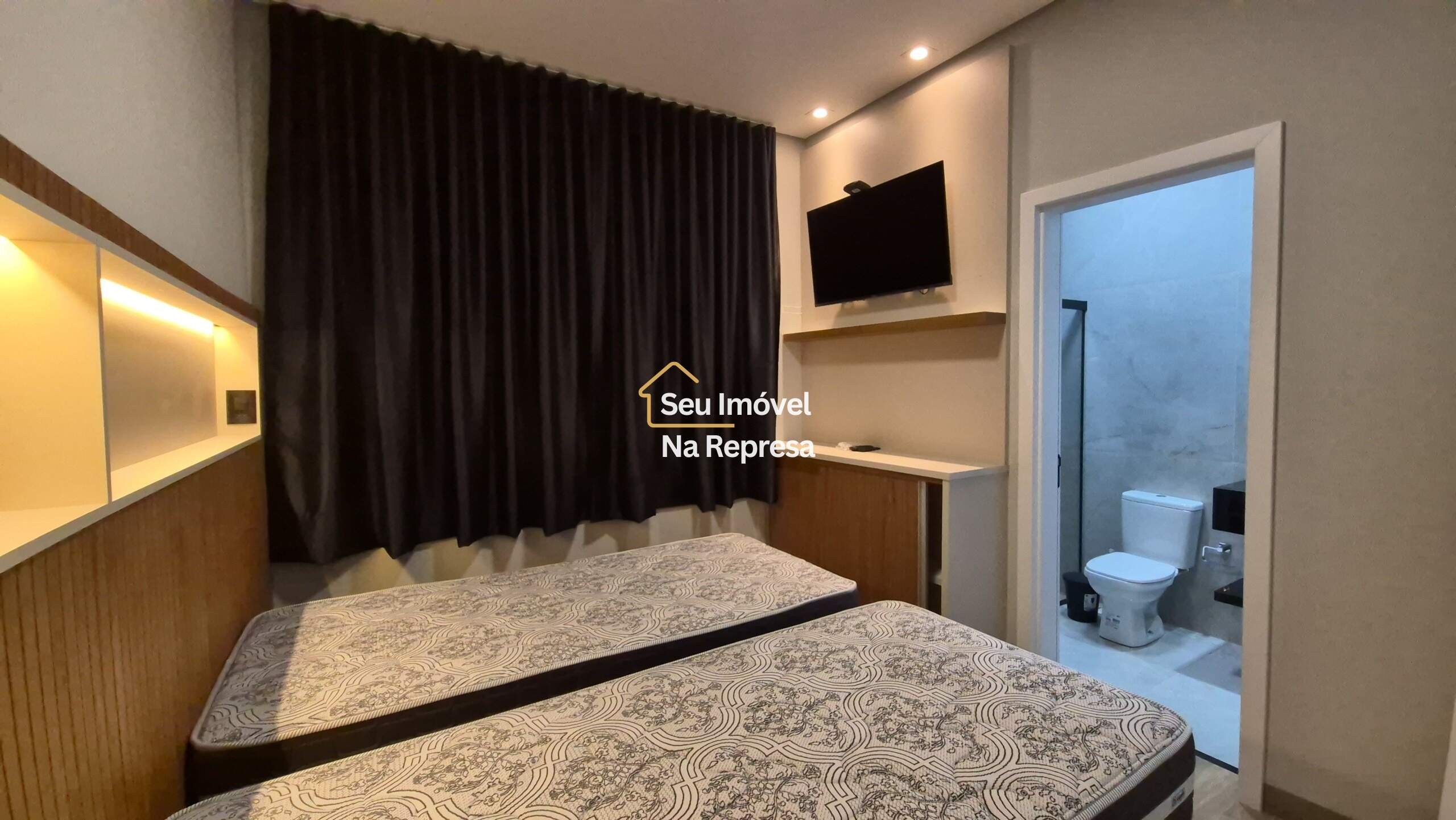 Casa à venda no Condomínio Riviera de Santa Cristina XIII HZF22RI