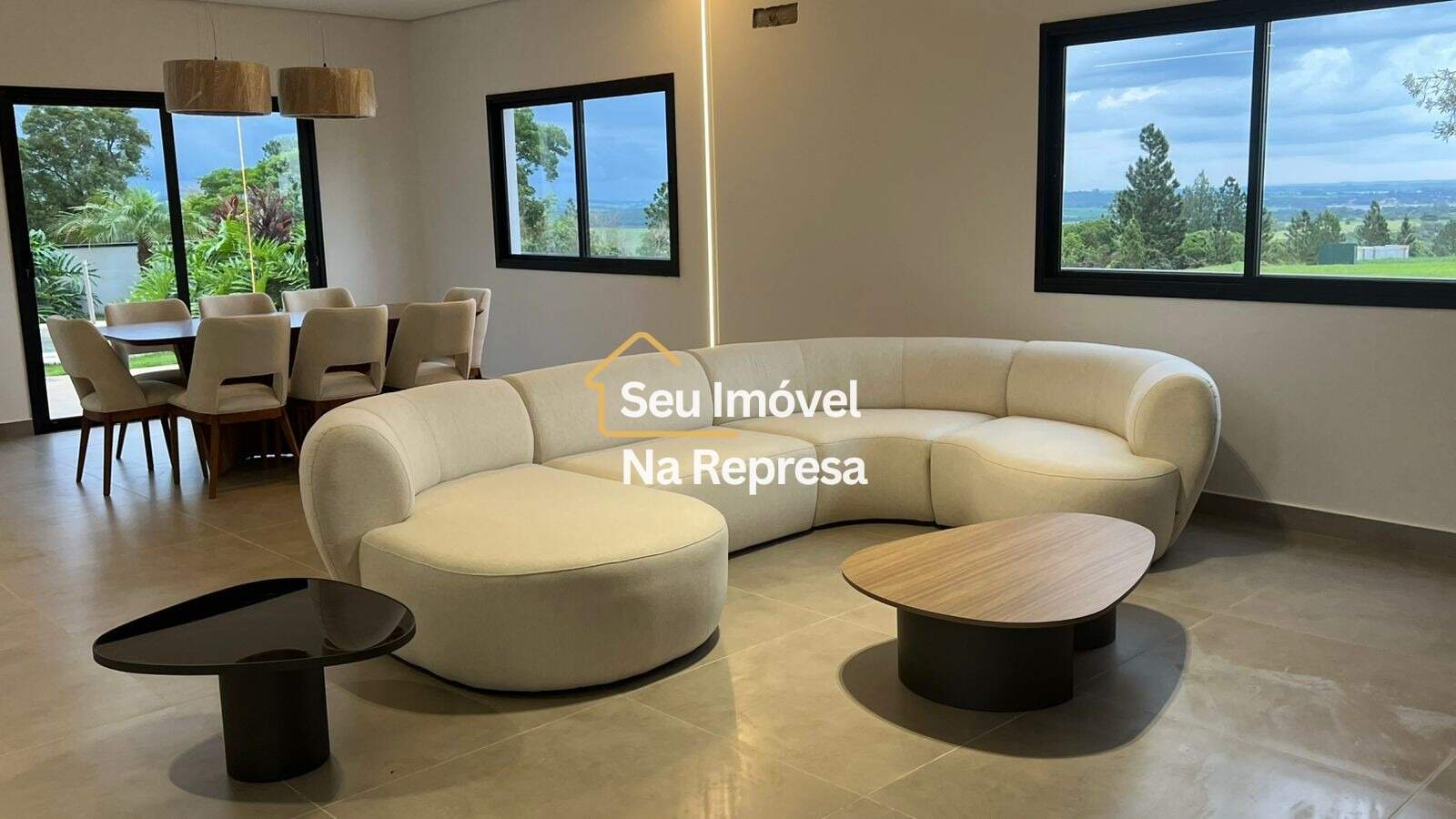 Casa à venda no Condomínio Riviera de Santa Cristina XIII HZE13NI