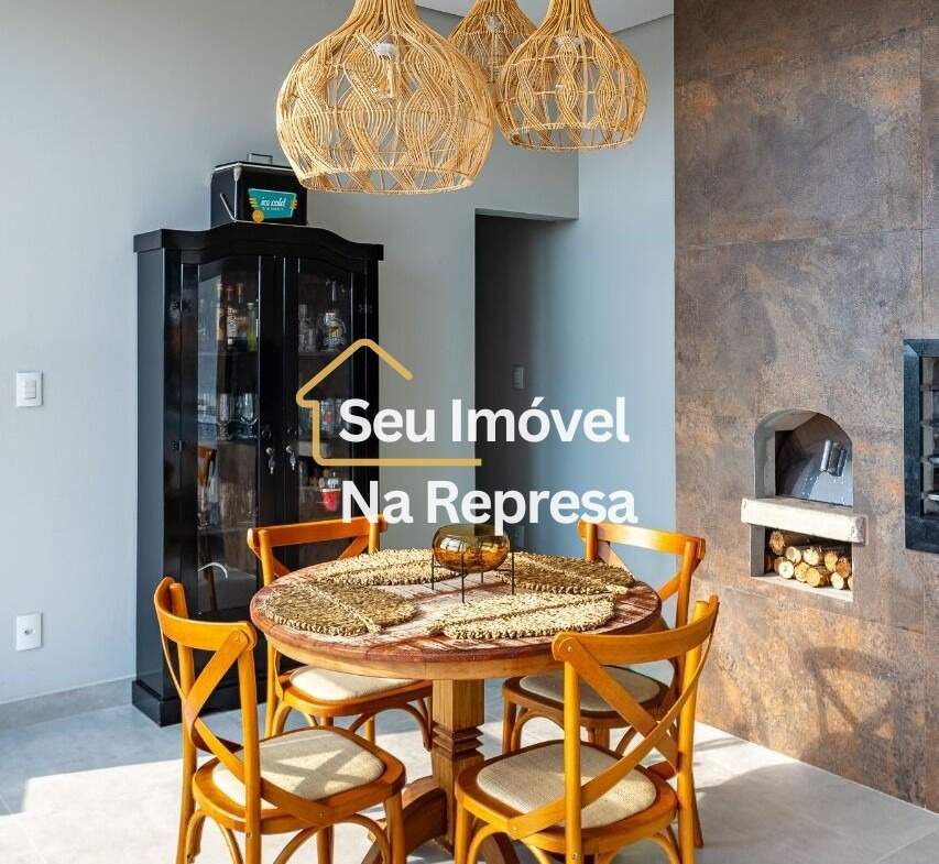 Casa à venda no Riviera de Santa Cristina XIII