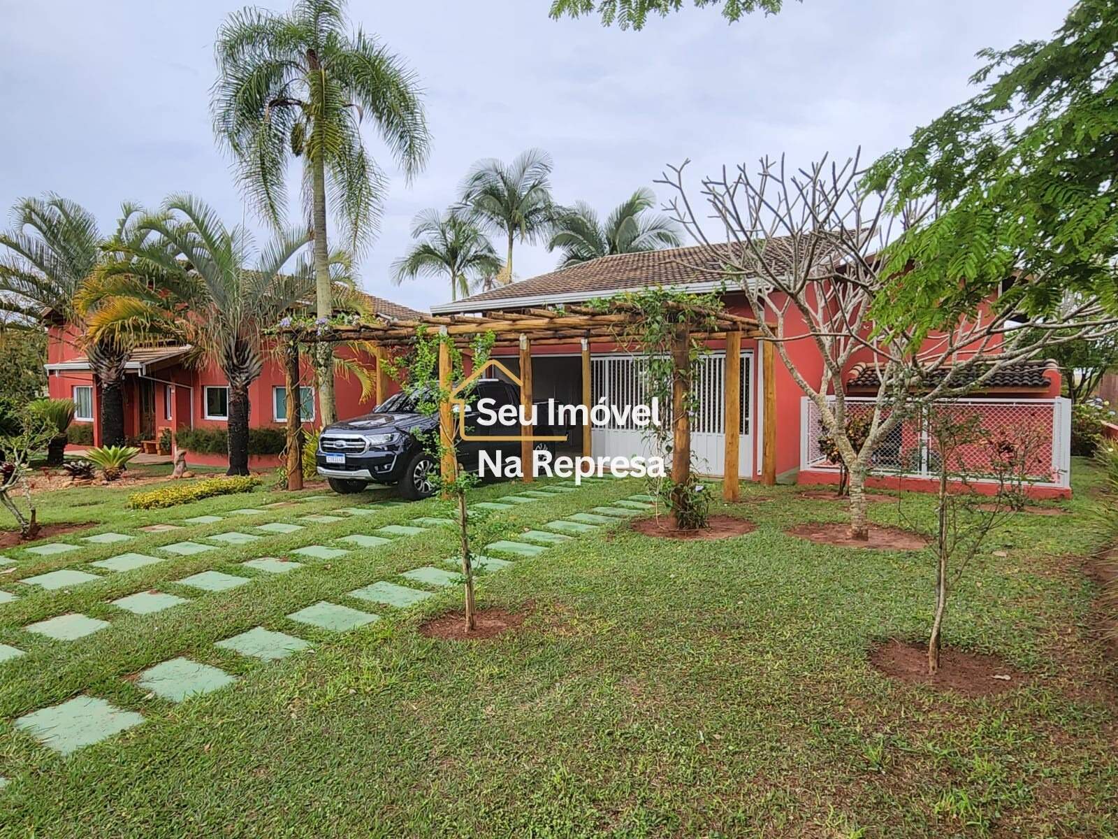 Casa a venda no Santa Cristina 2