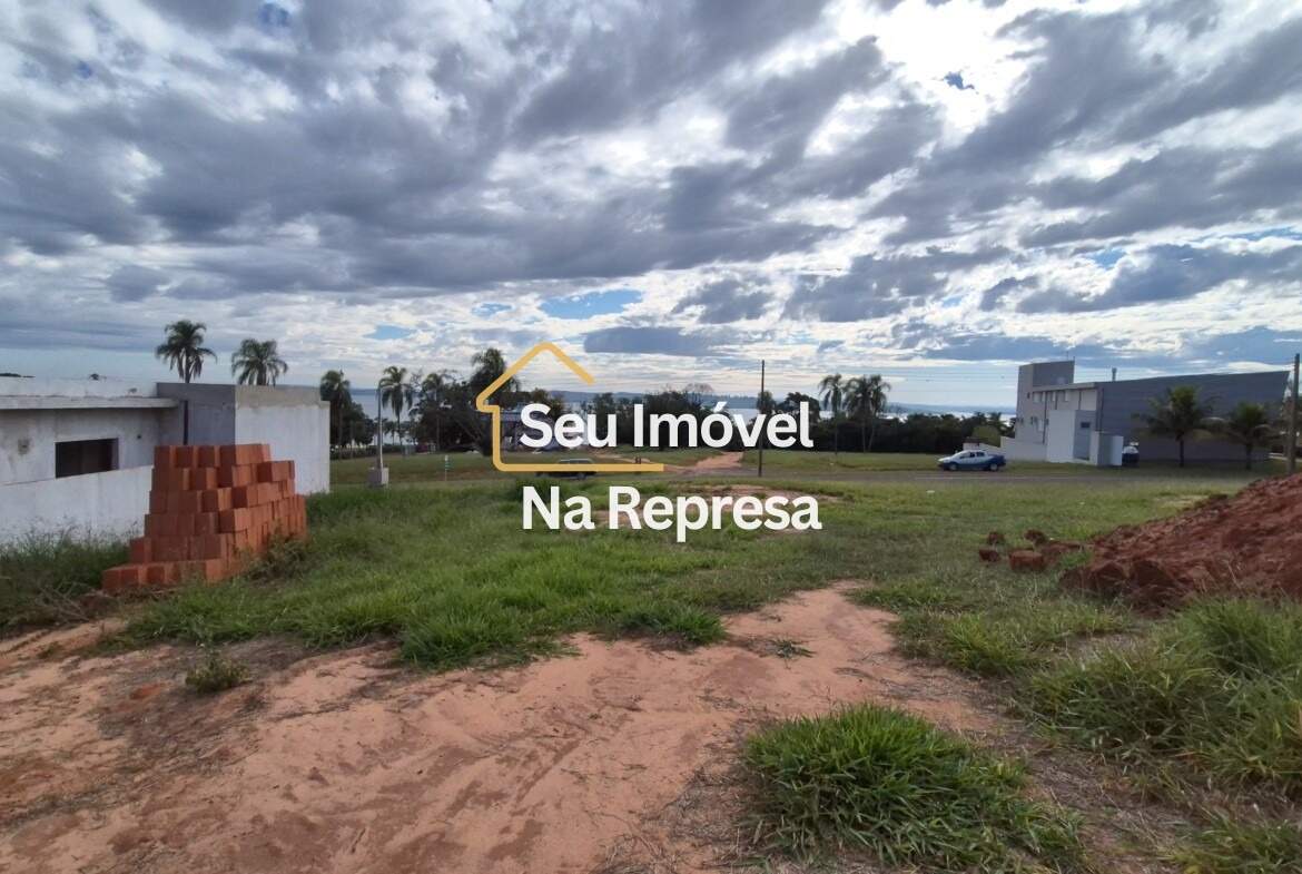 lote próximo ao clube marina no riviera 13