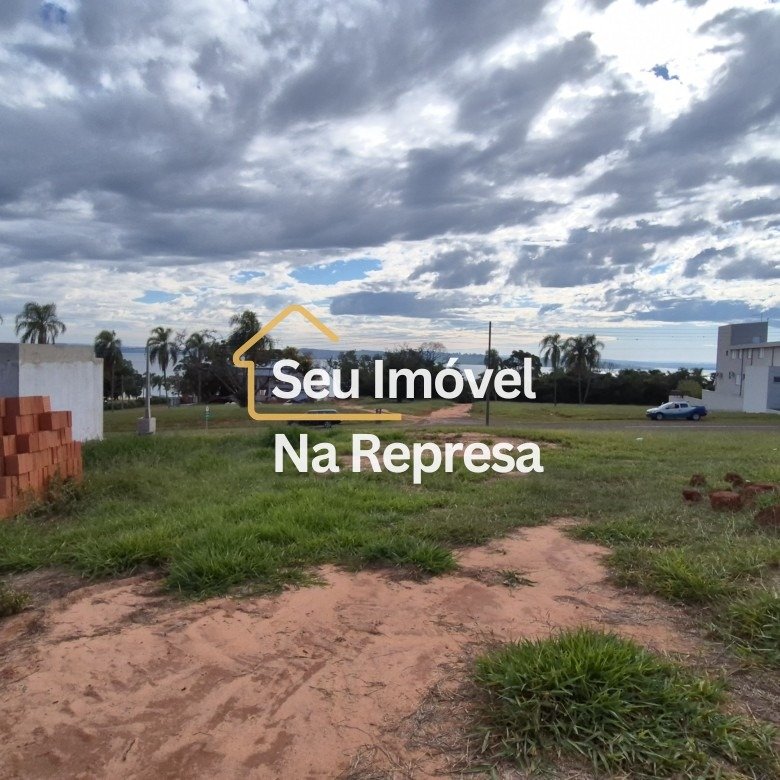 lote próximo ao clube marina no riviera 13