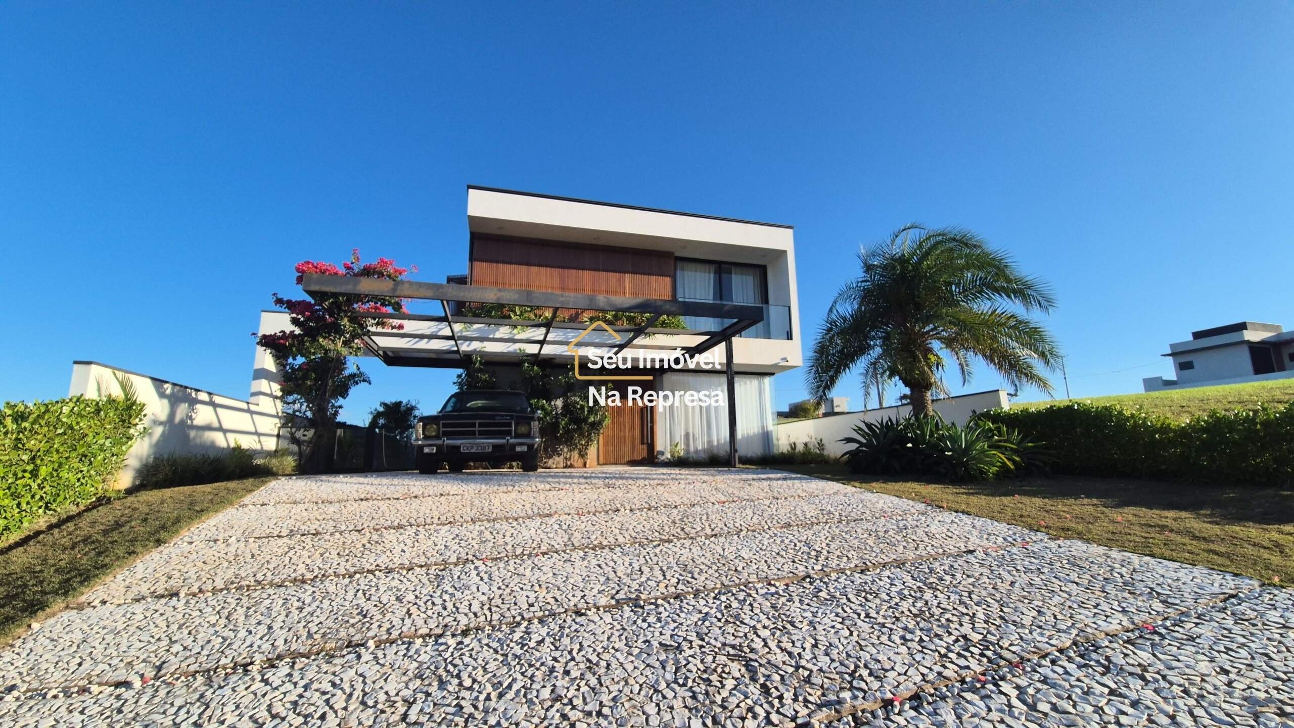 Casa à venda no Condomínio Riviera de Santa Cristina XIII HZH17OI