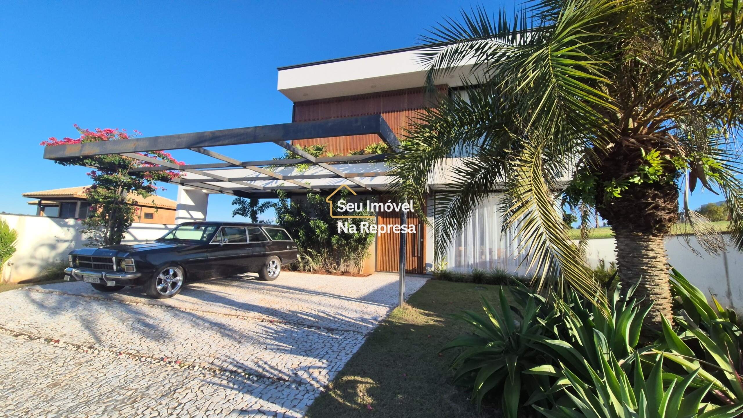 Casa à venda no Condomínio Riviera de Santa Cristina XIII HZH17OI