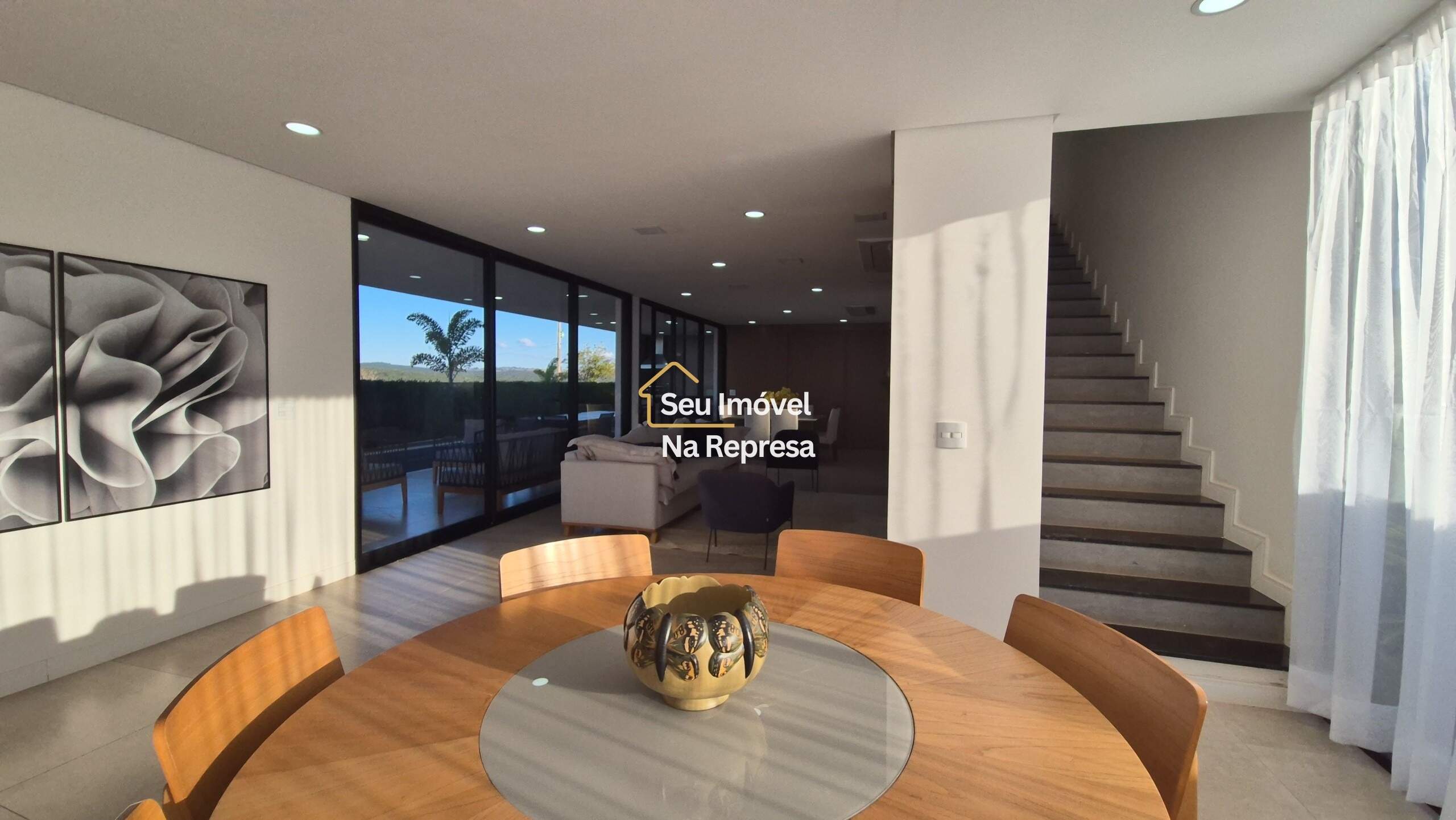 Casa à venda no Condomínio Riviera de Santa Cristina XIII HZH17OI