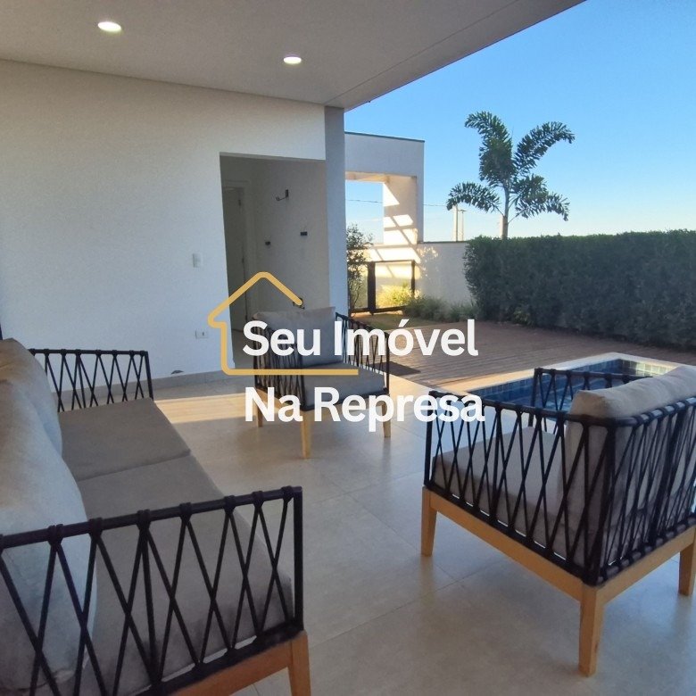 Casa à venda no Condomínio Riviera de Santa Cristina XIII HZH17OI